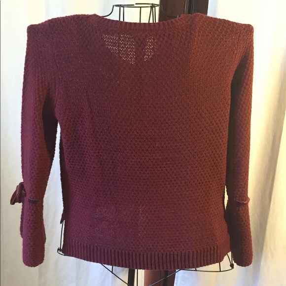 Rue 21 burgundy sweater - size M - Picture 3 of 4